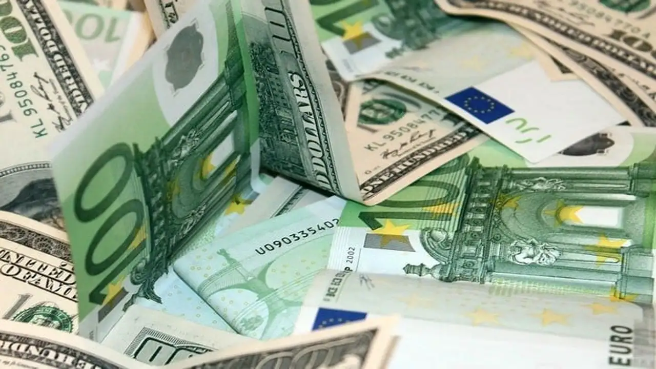 ارتفاع سعر الصرف المركزي بمقدار 4 دونغ في تعاملات السوق المحلية اليوم